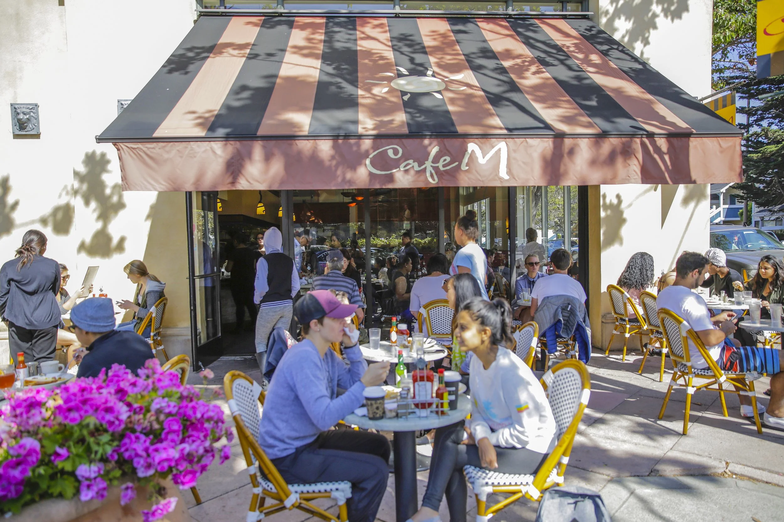 Cafe M — Fourth Street